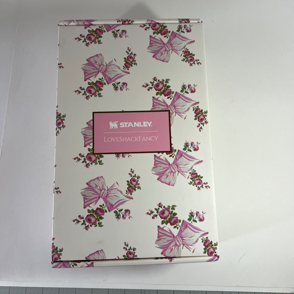 Stanley x LoveShackFancy Quencher H2.0 FlowState40oz Tumbler PinkFloral Bow NIB